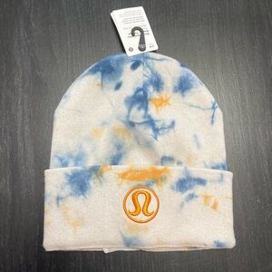 Lululemon Warm Revelation Beanie (Tie Dye)
